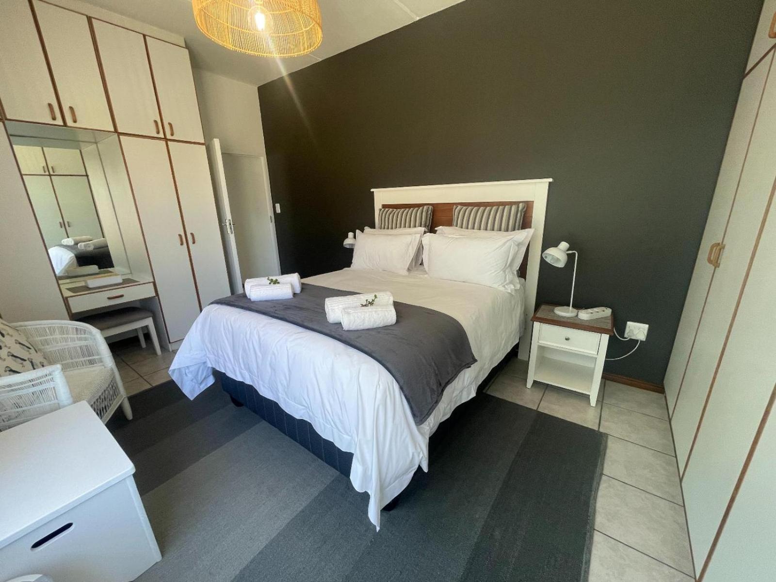 Footprints In Kleinmond Hotel Room photo