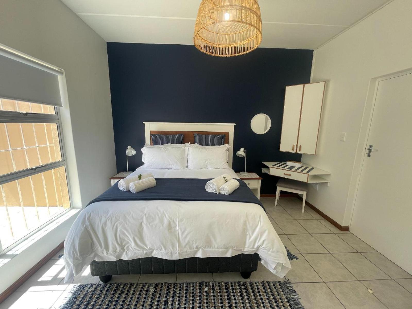 Footprints In Kleinmond Hotel Room photo